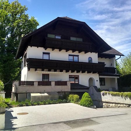 Gaestewohnung Schlossblick Grödig Exterior foto